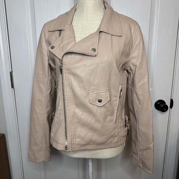 bagatelle Jackets & Blazers - Bagatelle Tan Faux Leather Moto Jacket Coat size Medium